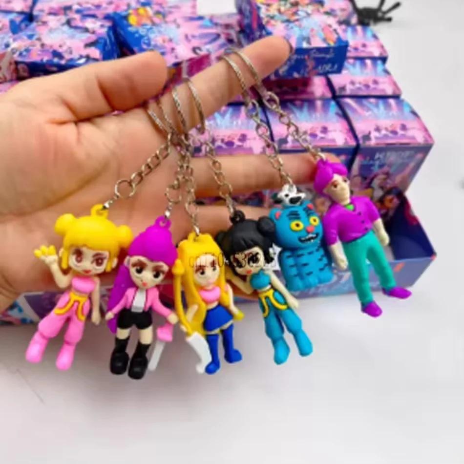 Nouvelle Série de Figurines Boîte Aveugle Groupe de Filles Chasseuses de Démons KPOP Porte-Clé Pendentif en Caoutchouc Souple Ornement d'Affichage Boîte Aveugle de Bureau popmart