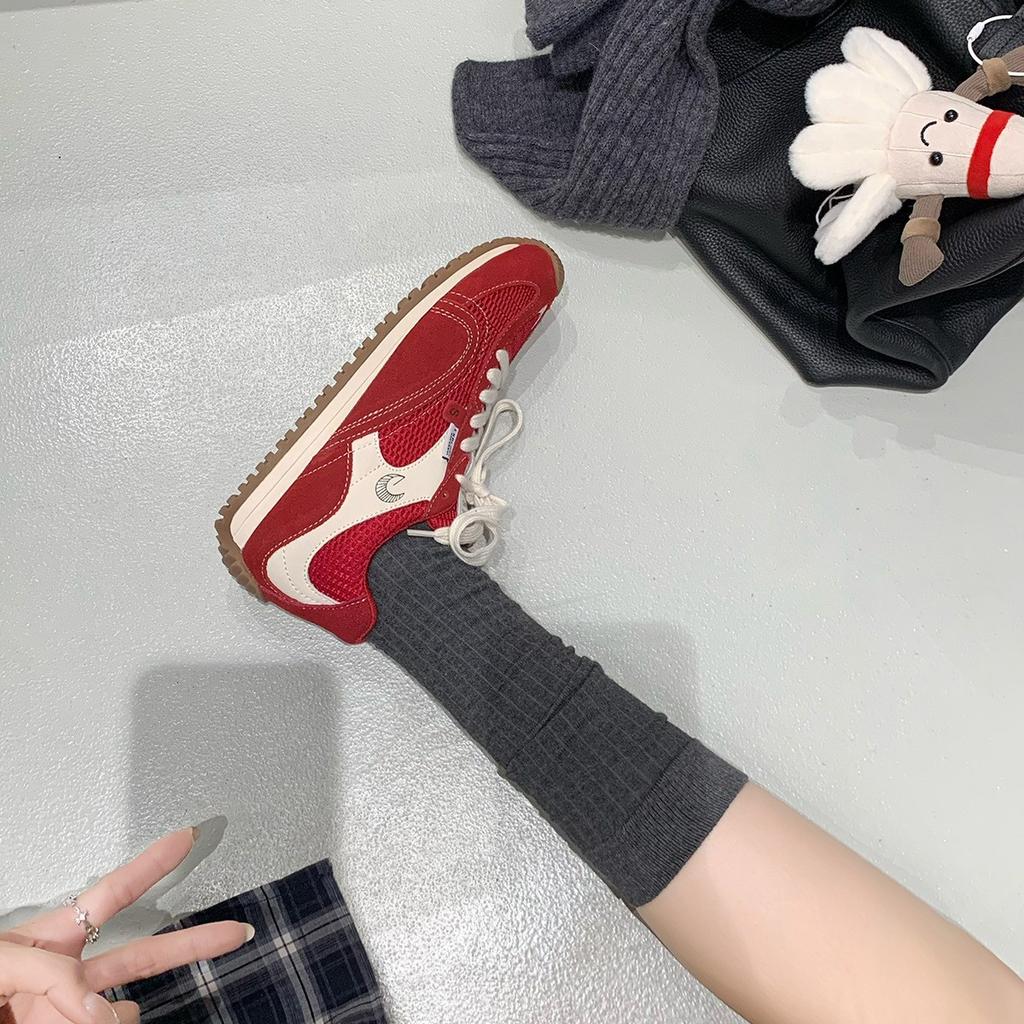 Cowhide version of grape mother, the same fashionable crooked head mesh lace-up inner height increase versatile moral training casual board shoes wom