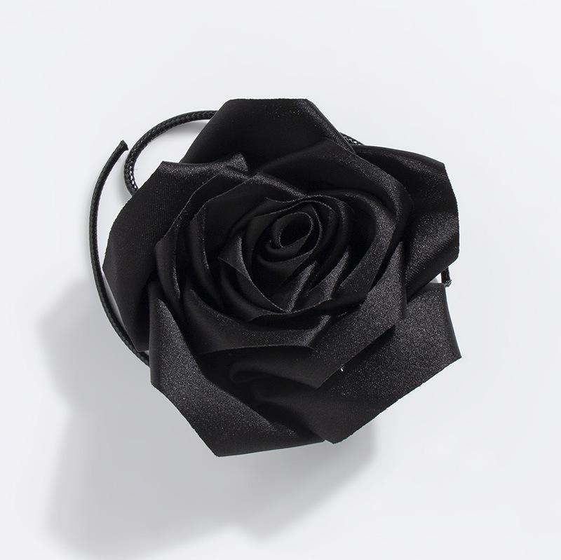 New Women's Fashionable Large Flower Cloth Rose Knotted Decorative Necklace Exquisite Personalized Handmade Atmospheric Waist Rope