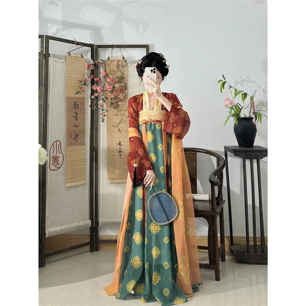 Stellen Sie den chinesischen Hanfu-Stil der Tang-Dynastie für Frauen wieder her, einteiliger Rock in Brustlänge, Alltagsanzug