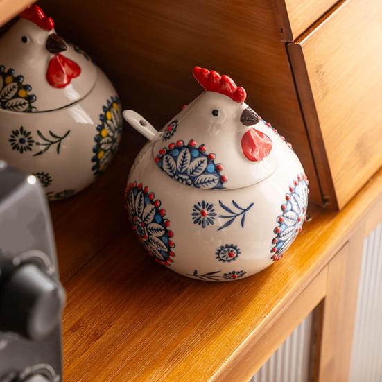 Ceramic Spice Jar 400ml Rooster Shape Cookie Jar with Lid Hand-Painted Floral Pattern Kitchen Container for Salt Sugar Pepper And Snacks Storage