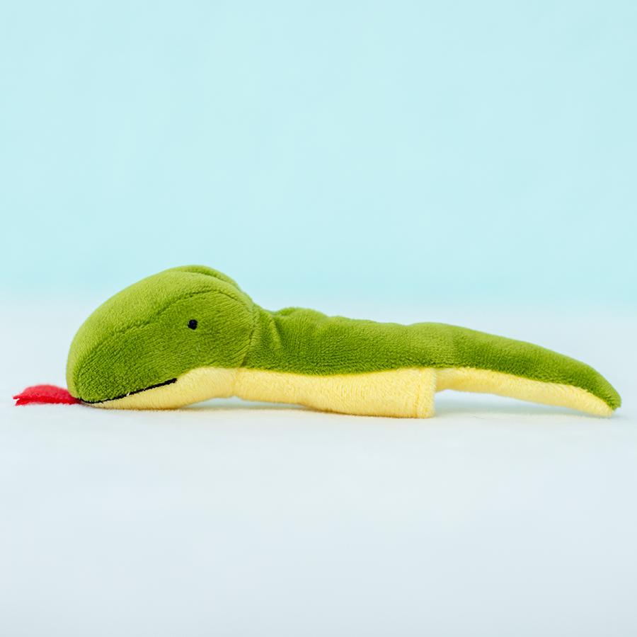 

Kawaii Mini Animal Snail Hand Puppets for Baby Kids Puzzle Caterpillar Worm Butterfly Finger Puppet in the Gardon 9cm