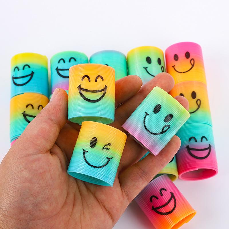 Mini Rainbow Smiley Face Slinky for Kids - Nostalgic & Colorful Educational Toy (3.0x3.5cm)