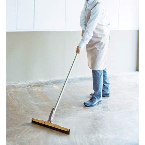 Azuma Deck Brush with Vertical and Horizontal Water Drain Wiper ST50L, Water Drain Width: Approx. 47cm, Handle Length: Approx. 126.5cm. The water drai