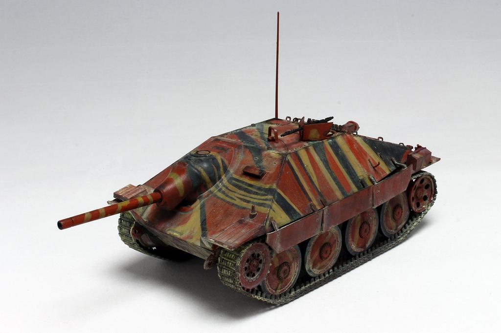 Platz/Italeri 1/35 World of Tanks German Hetzer Tank Destroyer Plastic Model WOT39511
