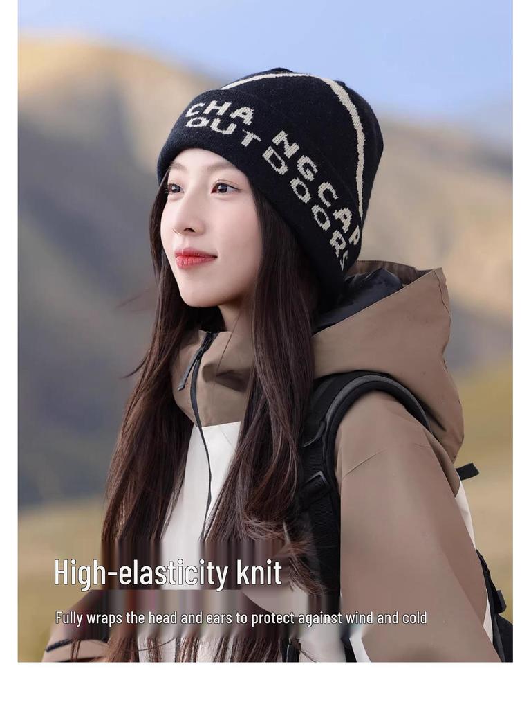 Women's Thick Knitted Woolen Beanie for Winter Outdoor Activities, Cold Protection, and Mountaineering.