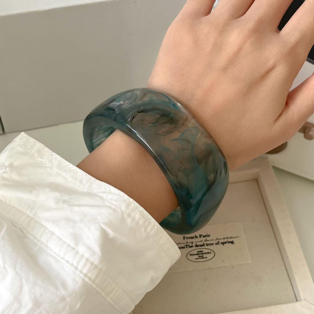 Translucent Cyan Ombre Acrylic Bangle: Geometric Niche Acetate Bracelet