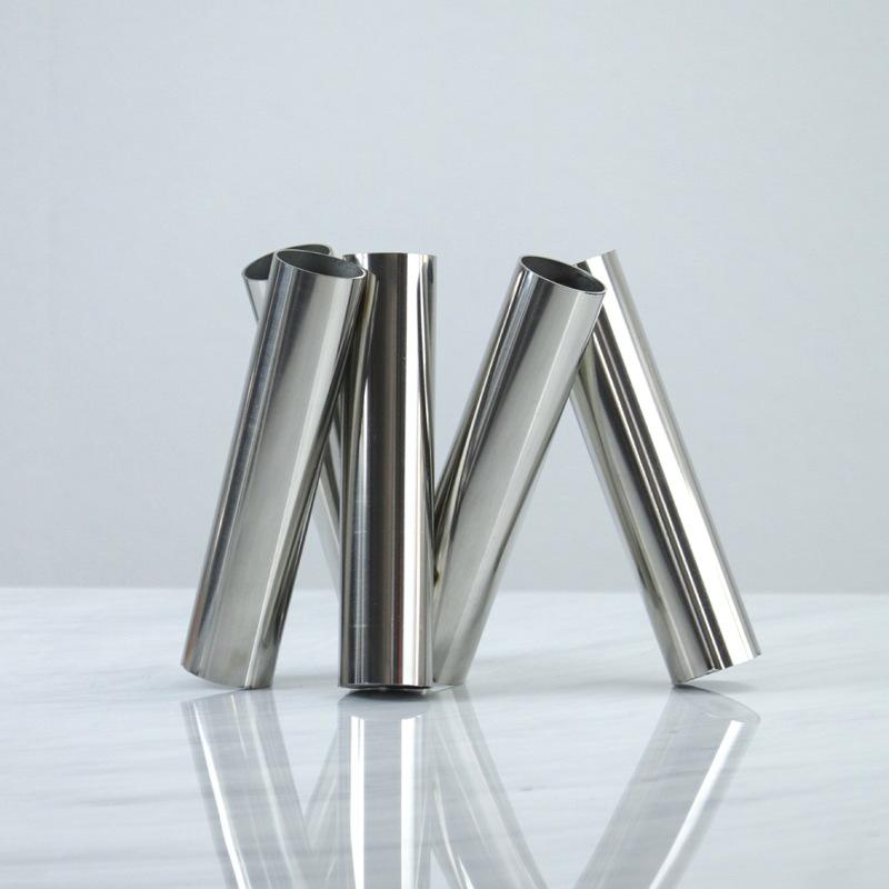 Moderne Schlichte Schwarze Metall-Linienform-Vase Heim Wohnzimmer Dekoration Musterraum Kreuz Kreatives Blumen Gefäß gray