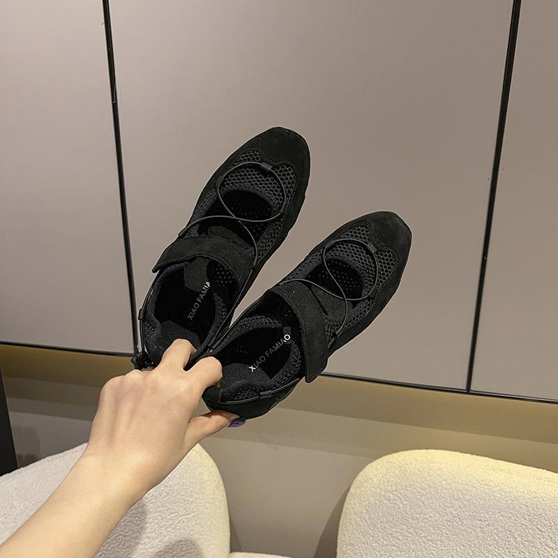 

2025 новые летние спортивные туфли Мэри Джейн мягкая подошва не утомляет ноги плоские сетчатые одинарные туфли дышащие сандалии с закрытым носком женские 40 чёрный