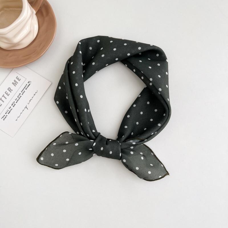 Polka dot silk scarf women's spring and summer new Korean ins versatile neck protection scarf fashion headscarf square scarf silk scarf