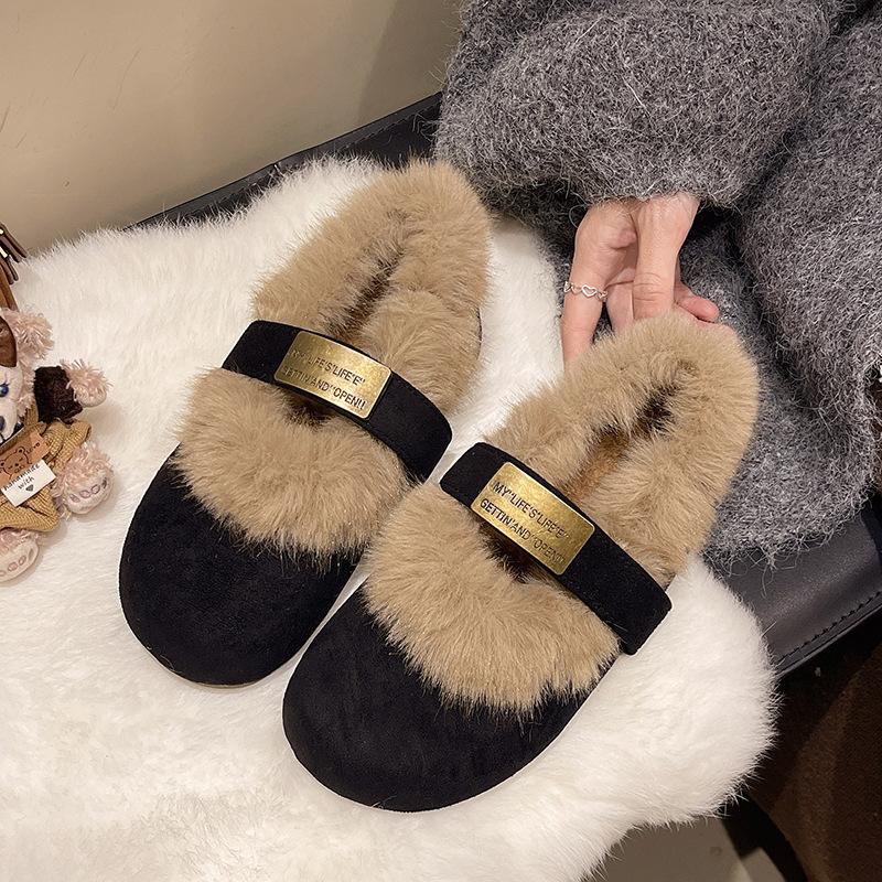 

Huge good-looking thick-soled velvet women wear new autumn and winter lazy people with fluffy cotton shoes 40 чорний