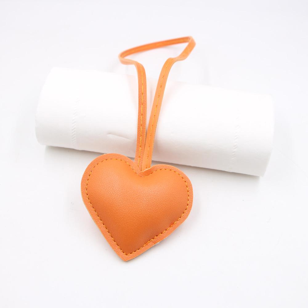 

Кожаный кулон-подвеска для сумки в форме сердца с плетеным шнурком Heart Lanyard