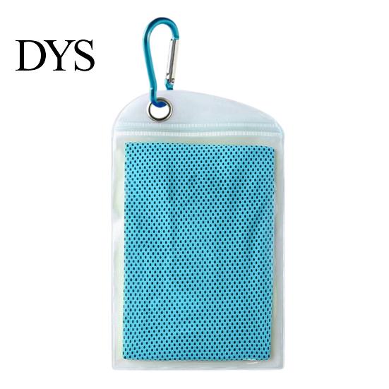 Outdoor Sports Cooling Accessory 100x30cm Unisex Towel, Portable Wrap with Carabiner, Breathable Polyester Cloth Instant Chill Towel for Workout