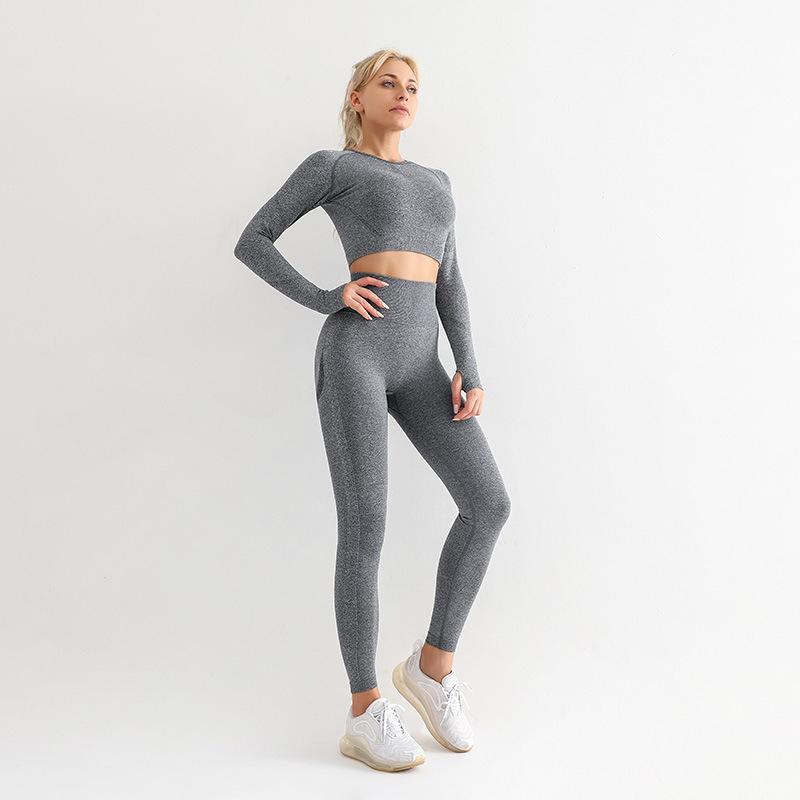 Seamless Peach Hip Sports Yoga Fitness Clothing Breathable Speed Drying Sports Fitness Yoga Set For Women