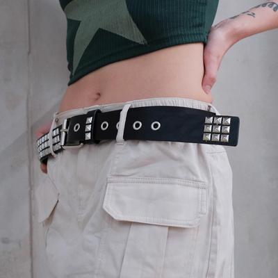 Punk Stil Nietengürtel Quadratische Nieten Verstellbare Riemen Rock Taillengürtel Frauen Mädchen