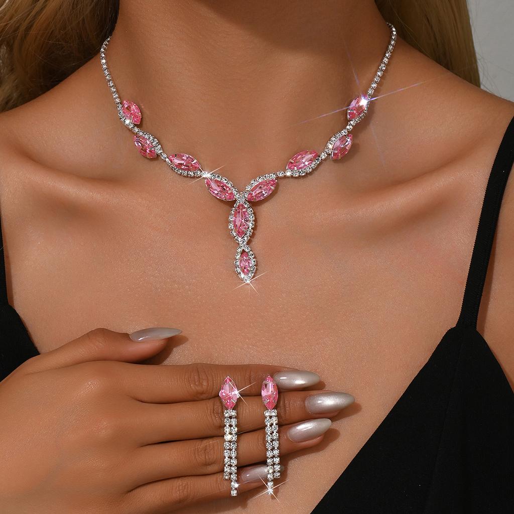 Ladies Light Luxury Shines Oblong Crystal Necklace & Ear Drop Jewelry Set