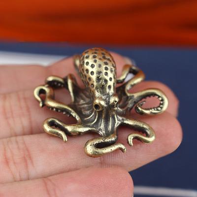 1/2/3/4Pcs Brass Octopus Figurine Metal Carving Octopus Statue Sea Animal Sculpture Feng Shui Decoration Home Office Desktop Ornament