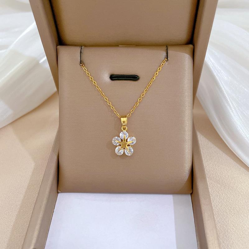 Light Luxury Full Diamond Micro-Inlaid Design Temperament Smart Shining Necklace Women, Simple Pendant