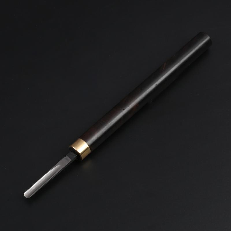 Nitriertes Weißstahl Holzschnitzmesser mit Griff aus lila Sandelholz