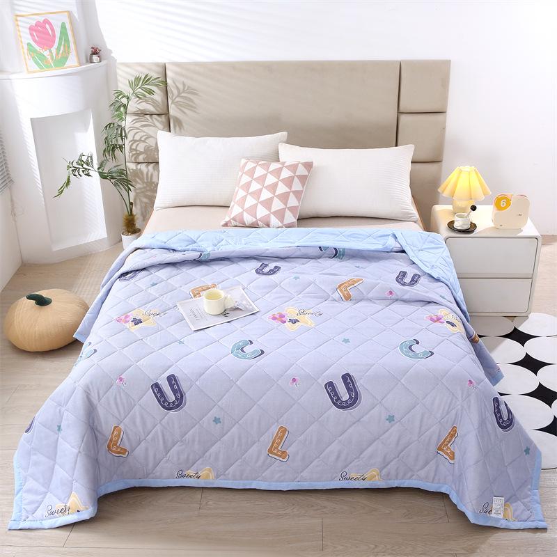 Summer Cotton Air Conditioning Quilt - Washable, Cool & Perfect for Gifting