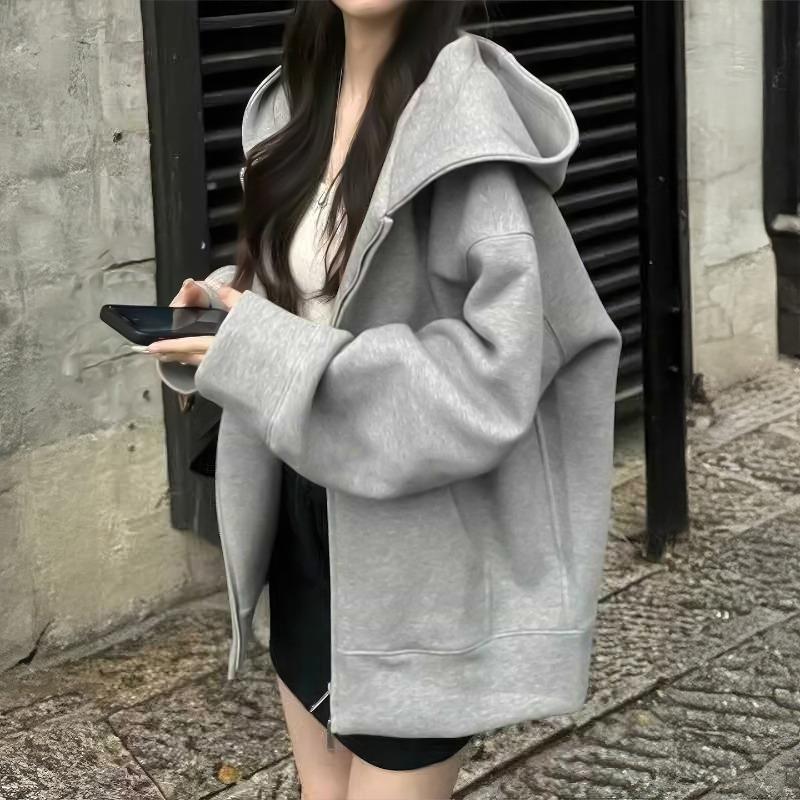 Grey sweater jacket women's thickened, autumn and winter velvet cardigan loose zipper hooded top