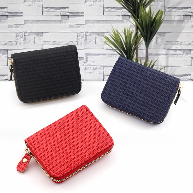 Stylish Straw Design Card Holder: Large Capacity Zipper Wallet with Anti-Demagnetization for Women and Men
