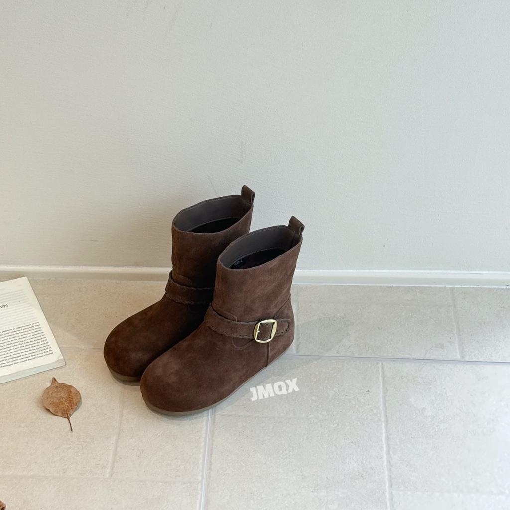 Korean version of fashion pendant shows legs, thin middle tube, flat bottom and versatile round head, comfortable and long-term wear without tiring fe