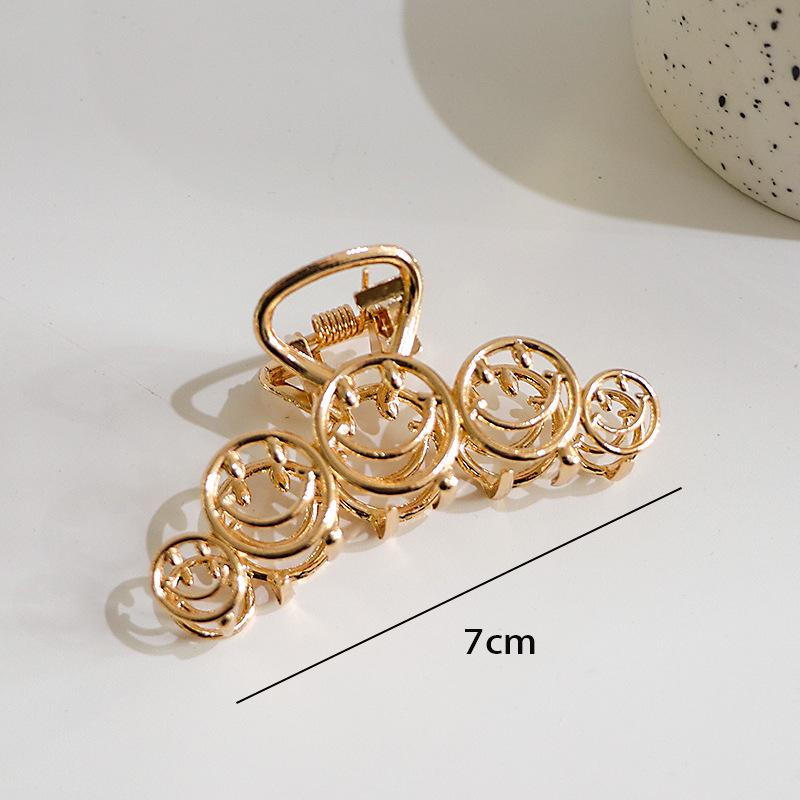 

Металлическая заколка-краб для волос в корейском стиле: Женская заколка для волос в форме сердца и аксессуар Factory Direct Sale