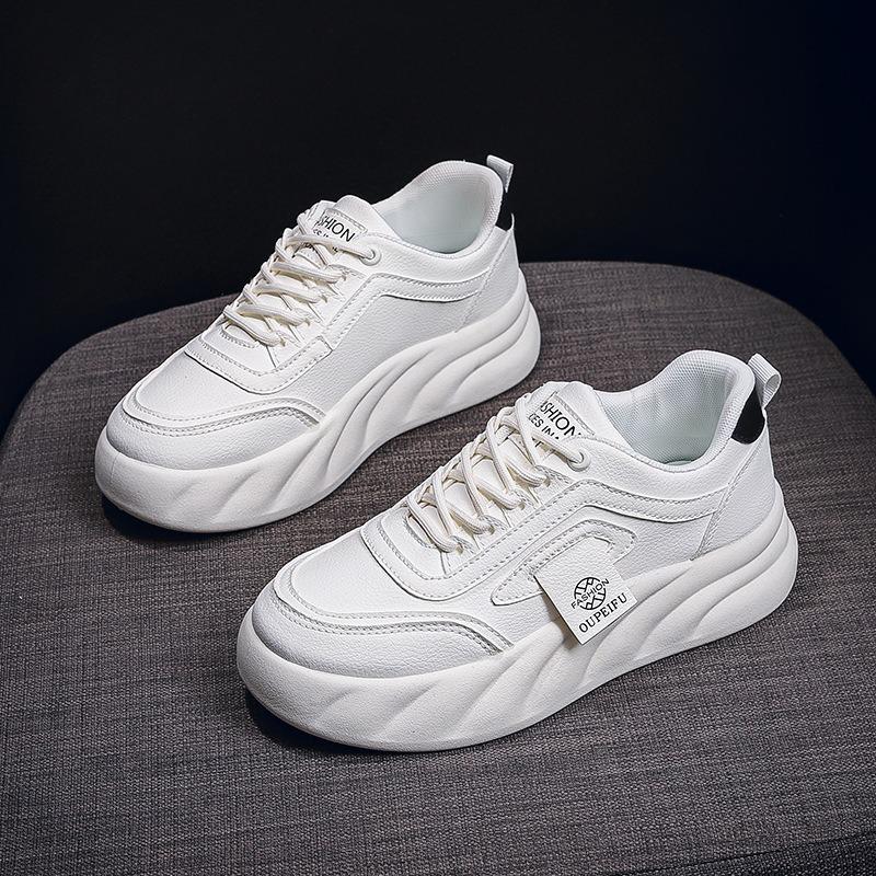 Autumn little white shoes new female students platform heightening sports board shoes casual street shot XFC01