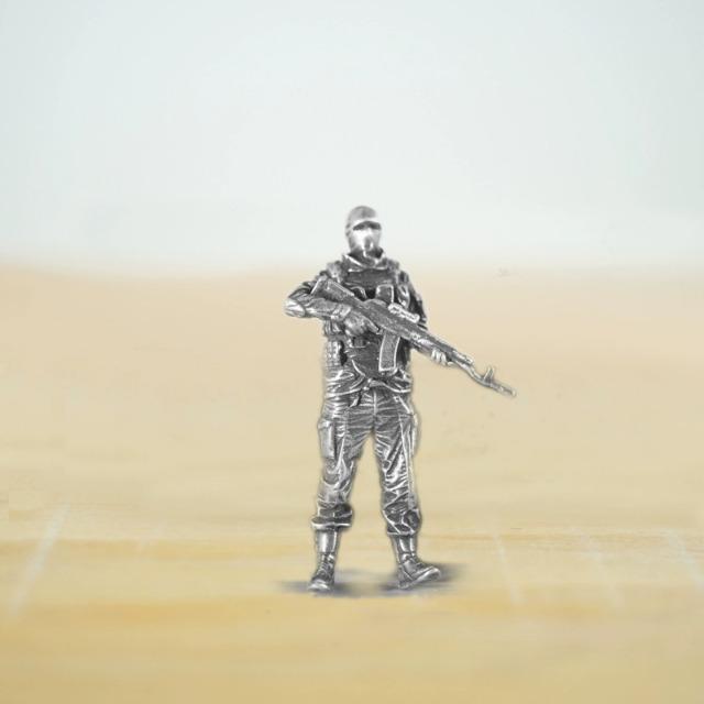 White Copper Brass Military Soldier Figurine Model Desktop Ornament Gift for Lovers of the Armed Forces
