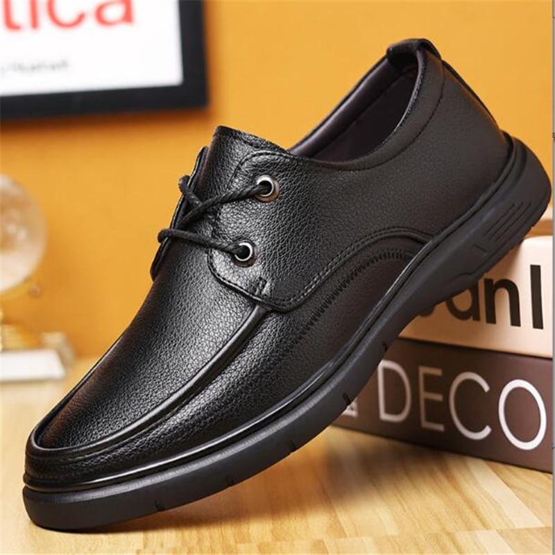 Fashion Genuine Leather Men Shoes Casual Luxury Brand Soft Mens Sneakers Breathable Lace Up Moccasins Male Driving Shoes Zapatos Hombre