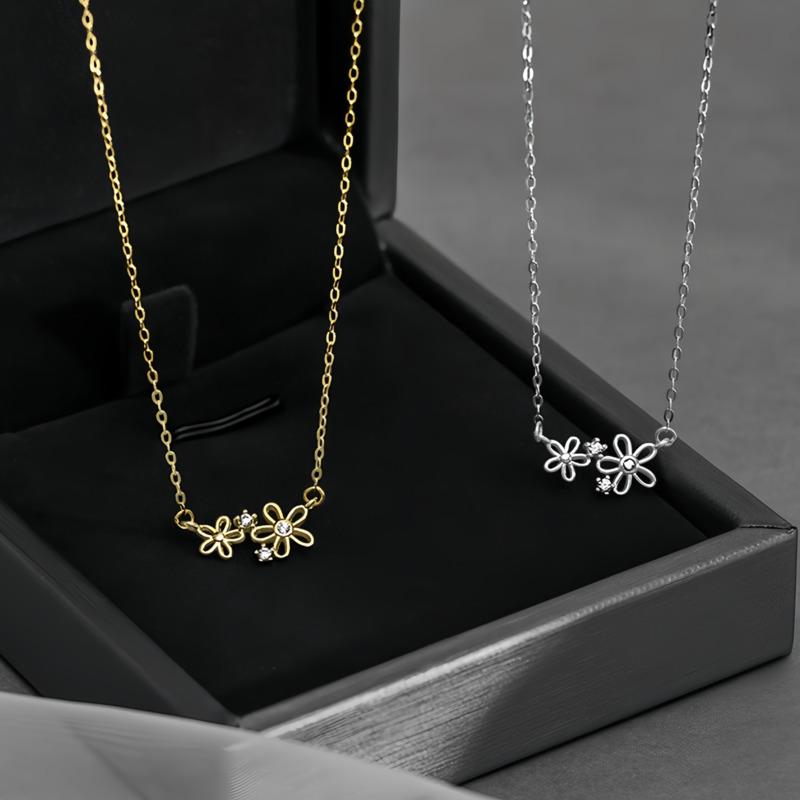 BELLA BOX S925 Sterling Silver Plated With 14K Gold Necklace With Two Small Flowers, A Simple Japanese And Korean Collarbone Chain Girl