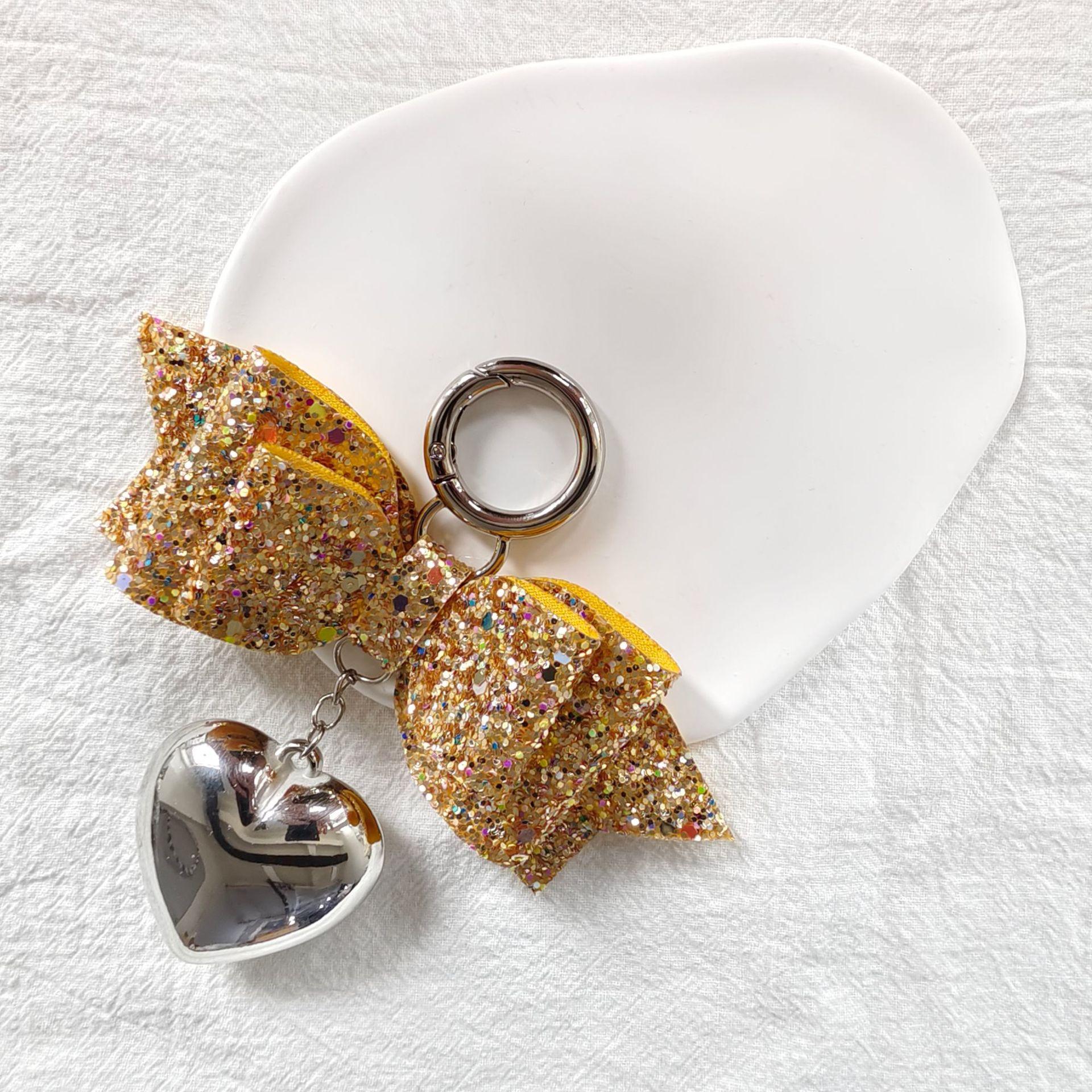 

Sparkly Key Ring Multi-Color Iridescent 3d Silver Heart Charm Holographic Bow Key Ring Stylish Bag Charm Key Holder For Keys