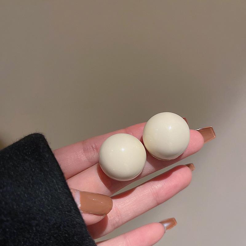 Faye Wong Pink Shrimp Cracker Earrings 2025 Year of the Snake Spring Festival Studs - European and American High-End Fashion.