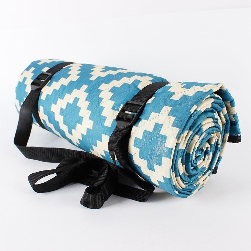 OEING Foldable Red Patterned Outdoor Mat