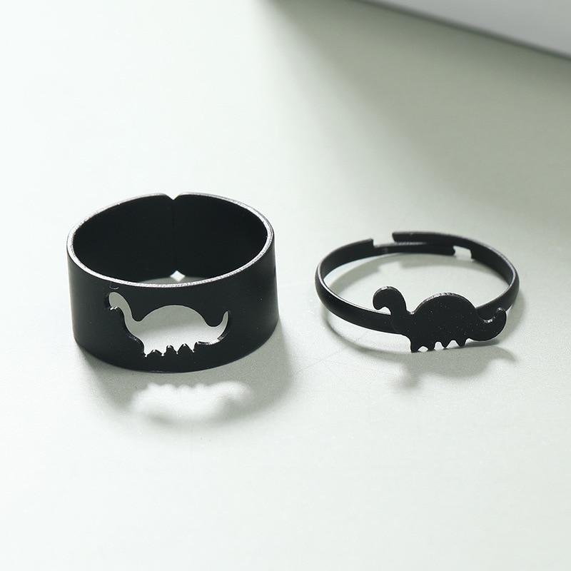 2 stücke Gothic Punk Schwarz Dinosaurier Paar Ring Offenen Set Vintage Passenden schmuck Einstellbare Ringe Für Frauen Bague Homme