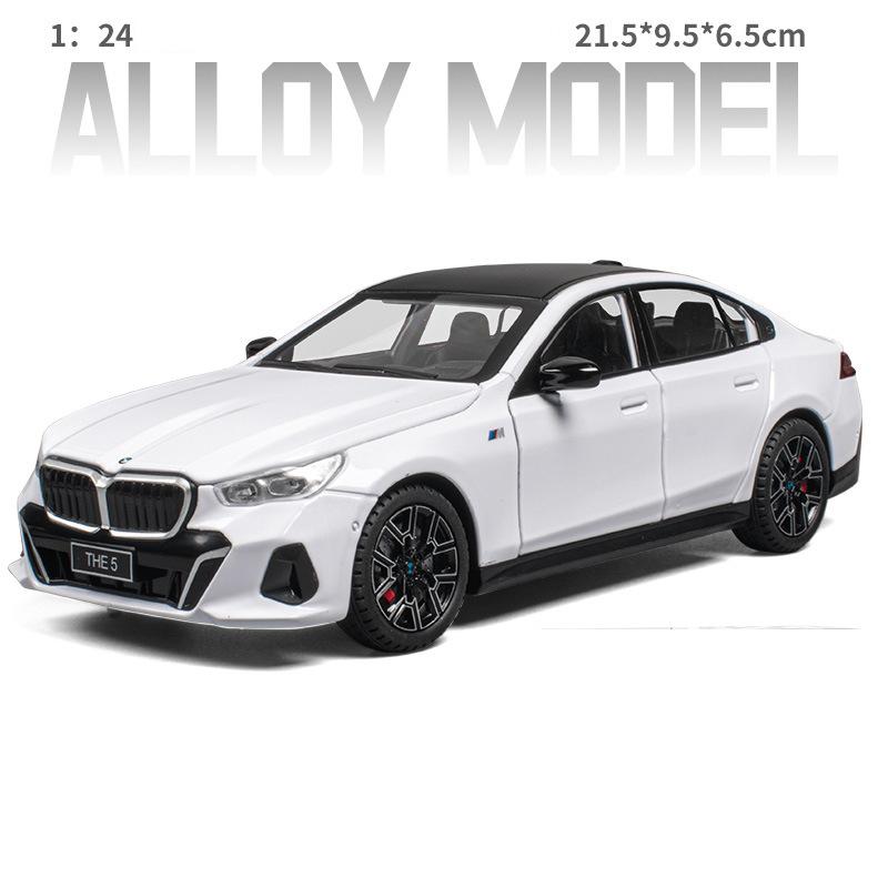 

1:24 5 Series 530 530LI Coupe Alloy Luxy Sports Car Model Diecasts Metal Vehicles Car Model Sound and Light Simulation kids Gift белый