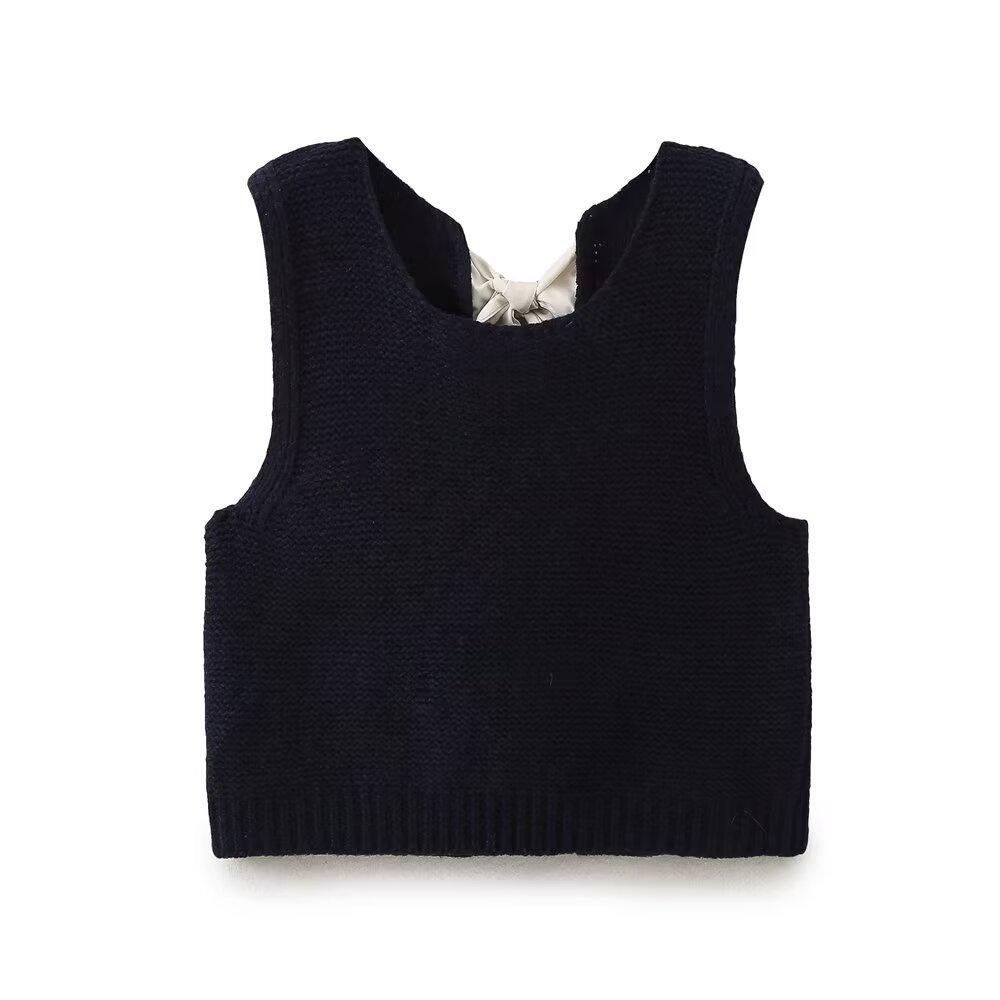 

Autumn 2025 Sleeveless Knitted Vest with French-Inspired Bow Detail Large