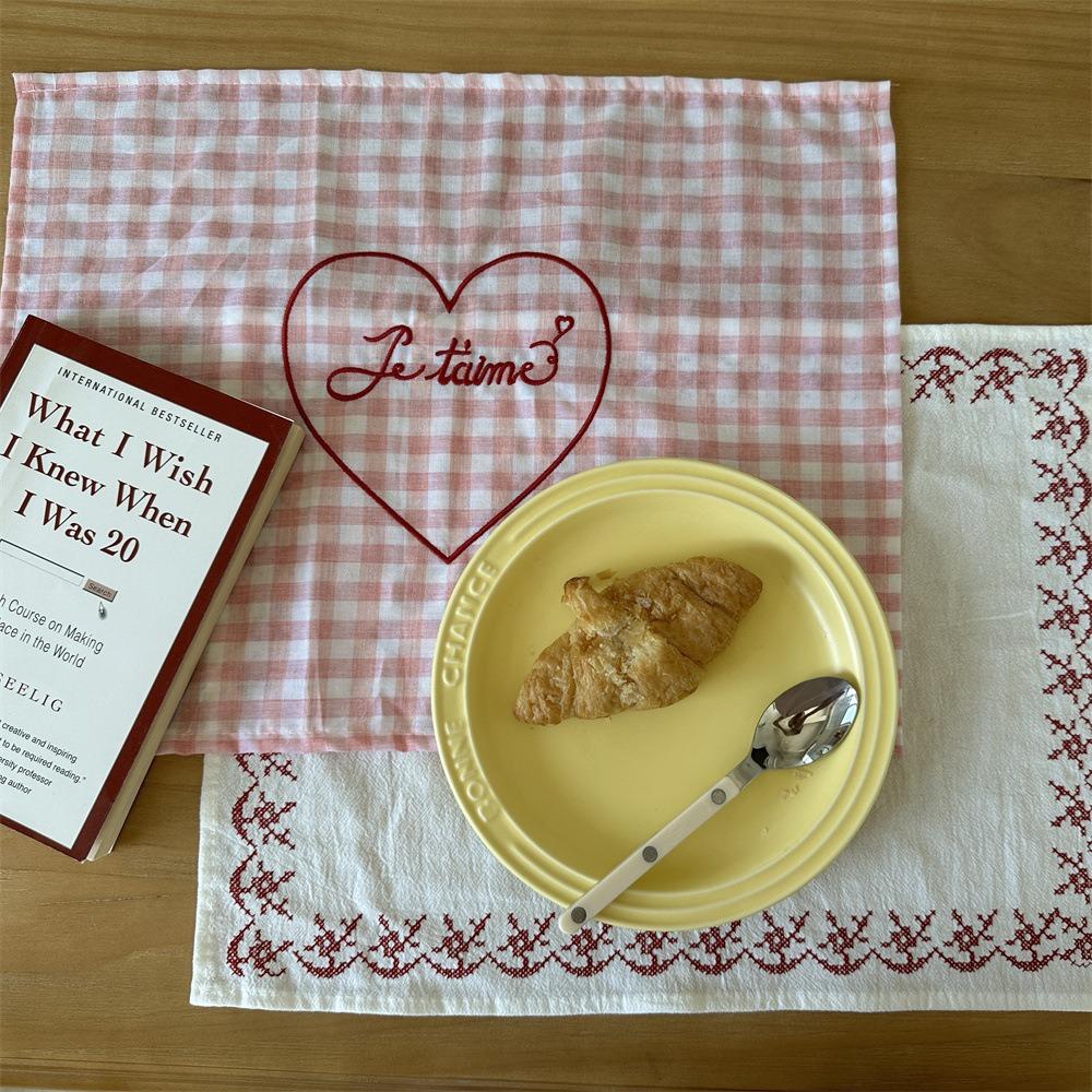 Square Checkered Tablecloth Elegant Table Mat Home Decoration Heart Embroidered Placemats  Kitchen