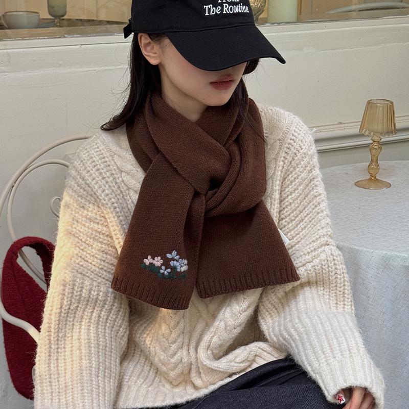 New Autumn and Winter Knitted Scarf with Embroidered Small Flowers Warm Neck Protection Scarf Autumn and Winter Atmosphere Warm Korean Style Scarf