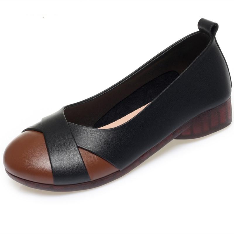 Fashion AIYUQI Mom Shoes Anti-slip 2025 Autumn New Genuine Leather Ladies' Shoes Large Size One-legged Shoe Women