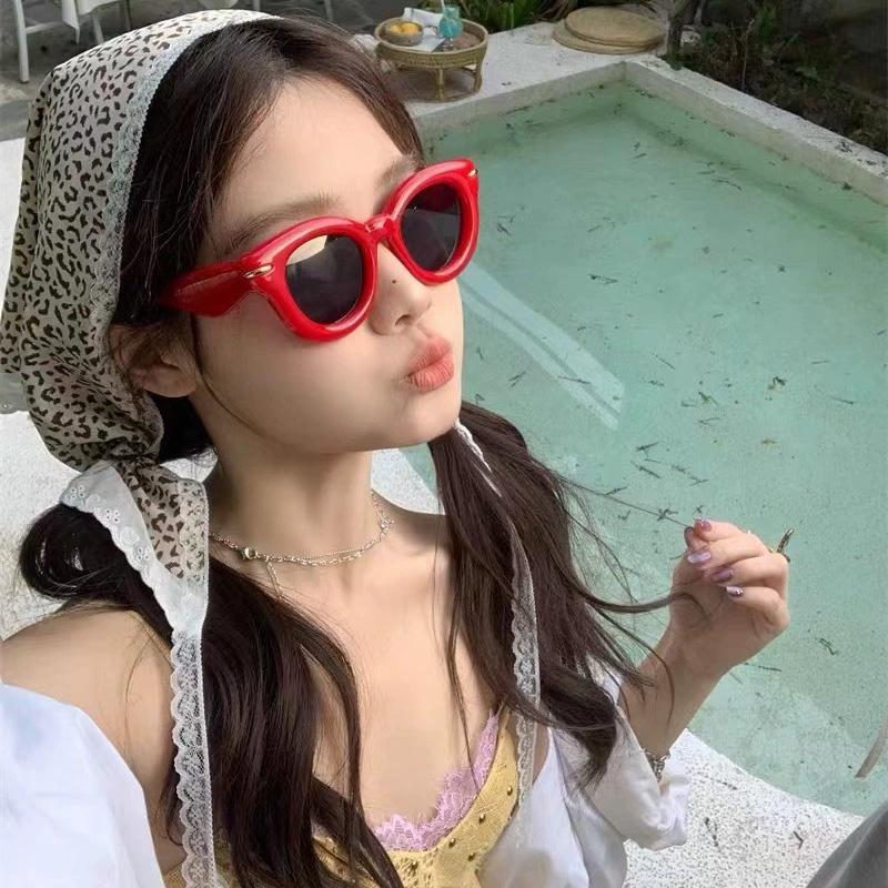 Vintage Exquisite Sweet Round Sunglasses Women Men Simple Fashion Luxury Sun Glasses Camping Travel Climbing Shade Glasses