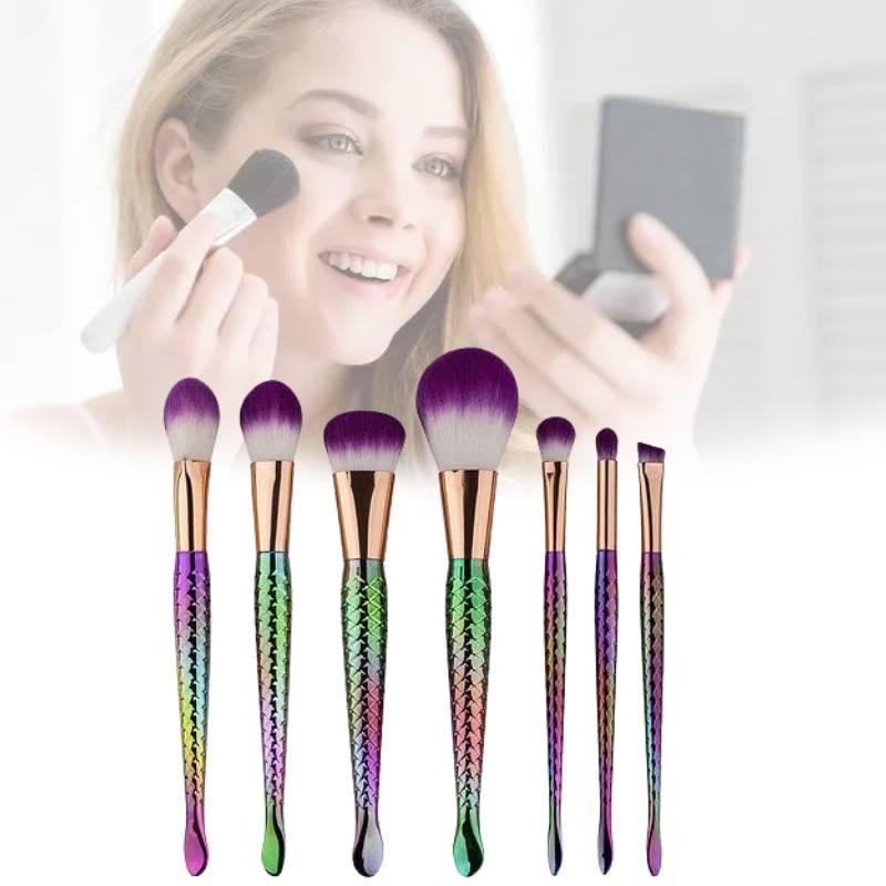 Gujhui Mermaid Makeup Brush Set 5 Pieces Nylon Brushes Long Handle Purple Hair Exquisite Design