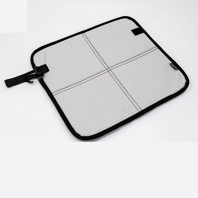 Outdoor Folding Seat Cushion Picnic Mat Moisture-proof and Waterproof Portable and Thick Camping and Hiking Mat for Outdoor Use