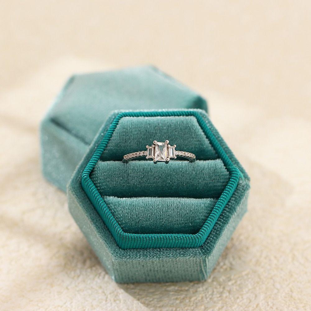 Luxury Rings Bearer Box Hexagon Jewelry Organizer Fashion Velvet Rings Holder  Proposal