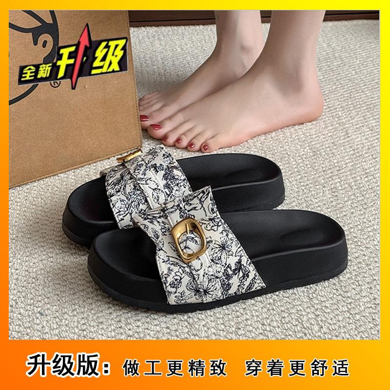 Fashion seaside beach sandals one-word drag 2025 new platform casual cool slippers women's summer wear