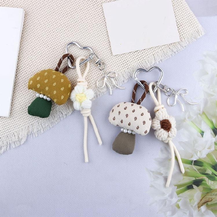 Heart Keyring Creative Car Key Chain Hanging Ornament Cartoon Mushroom Keychain Pendant Bag Charm Flowers Keychain