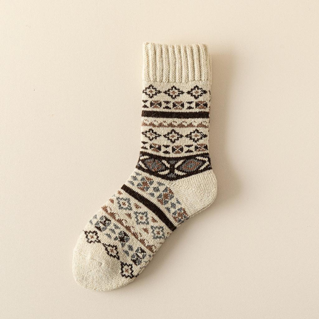 Thick woolen socks for women in and winter, super thick warm and cold resistant looped socks, mid tube socks