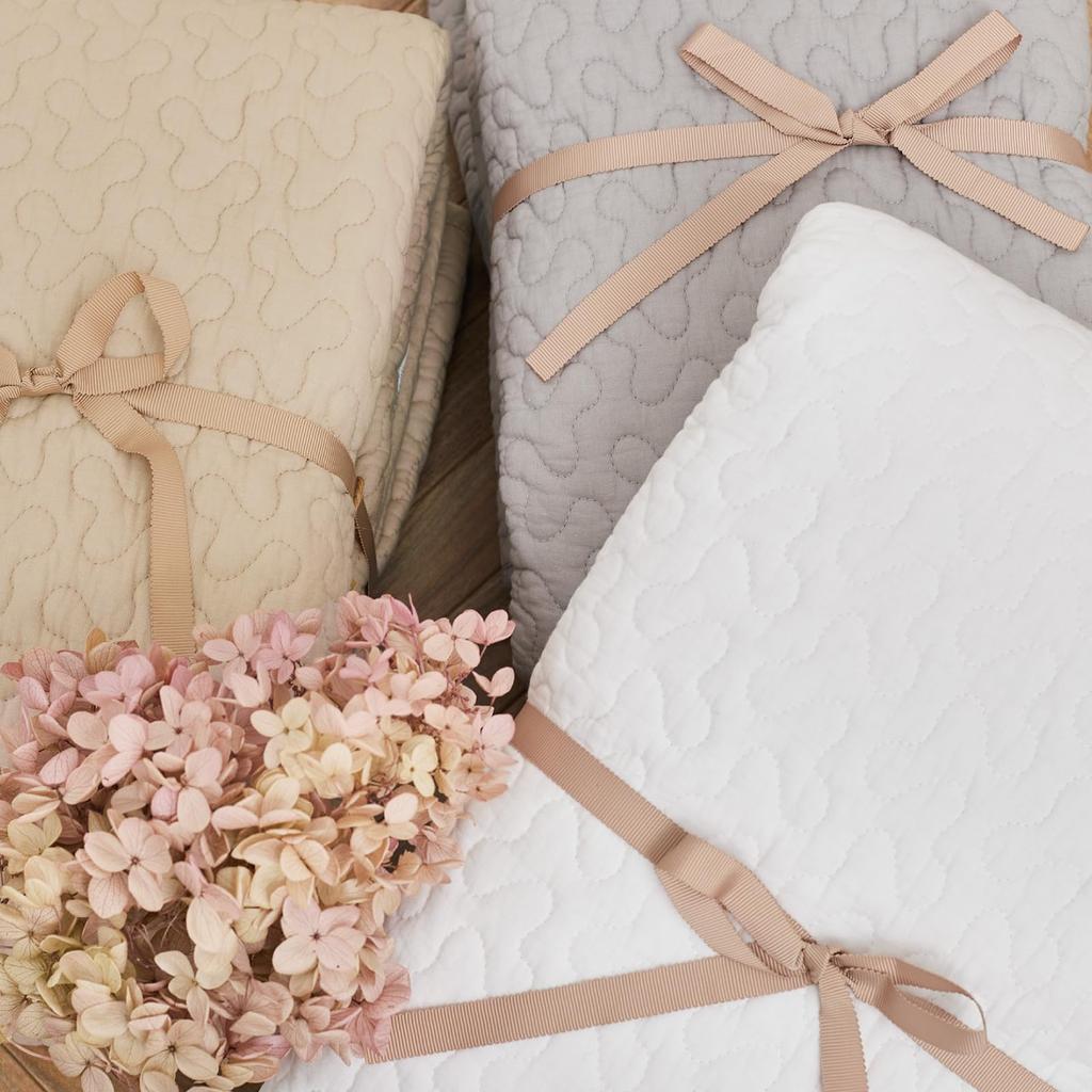 Hagiwara Rug Ible Decor Ivory, 190cm Diameter, Round Quilted Rug, Multi-Cover, Machine Washable, Non-Slip