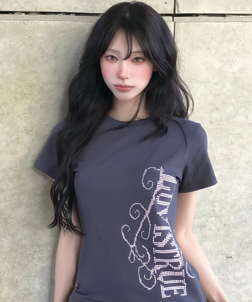 LUVISTRUE El Luvistrue Logo Tee(Charcoal)